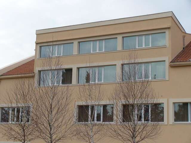 Отель Hotel BaMBiS Подгорица-8